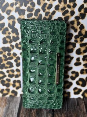 Brahmin Ady Wallet Parakeet Green NWT GORGEOUS